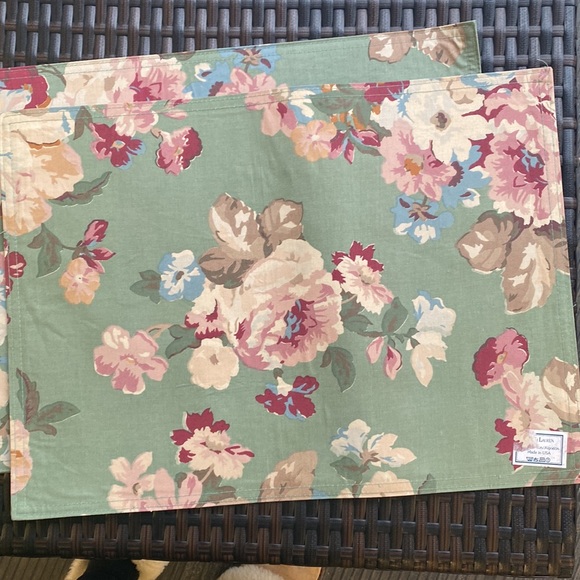 Ralph Lauren set it 2 floral placements nwot - Picture 3 of 8